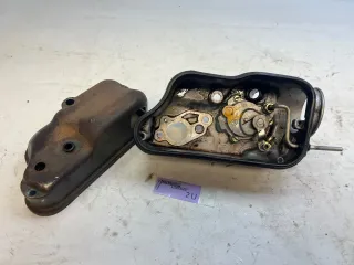 Vespa Cosa 200  VERGASERWANNE mit Ölpumpe Gehäuse 990813 (2u) - Bild 1